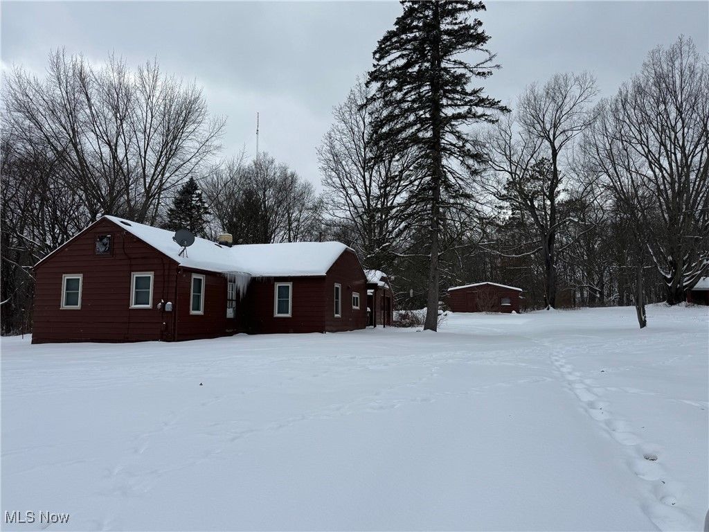 Photo of 2160 Ingersoll Drive, Akron, OH 44320 (MLS # 5184253)