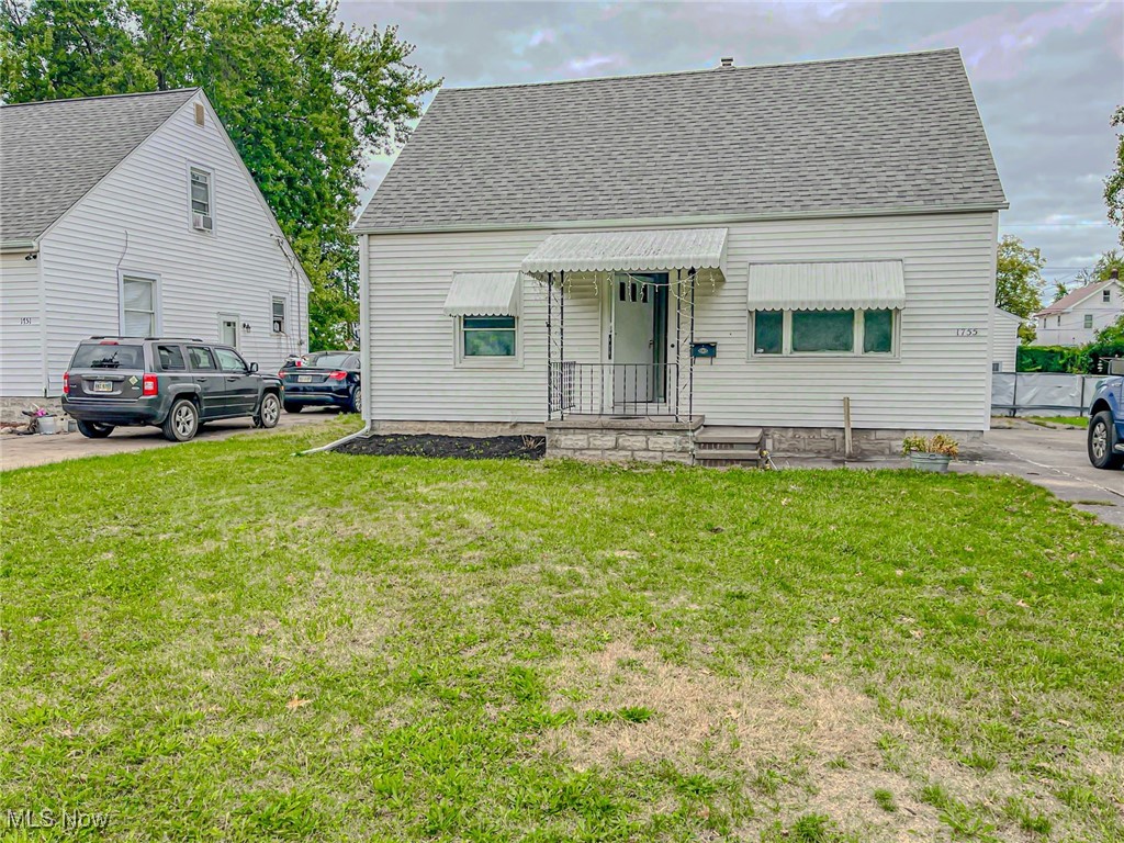 1755 E 36th Street, Lorain, Ohio image 2