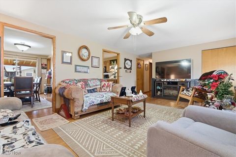 Tiny photo for 2512 Capital Drive Dr, Parkersburg, WV 26101 (MLS # 5179125)