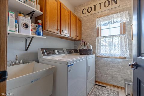 Tiny photo for 7129 Fenwick Avenue NE, Canton, OH 44721 (MLS # 5187079)