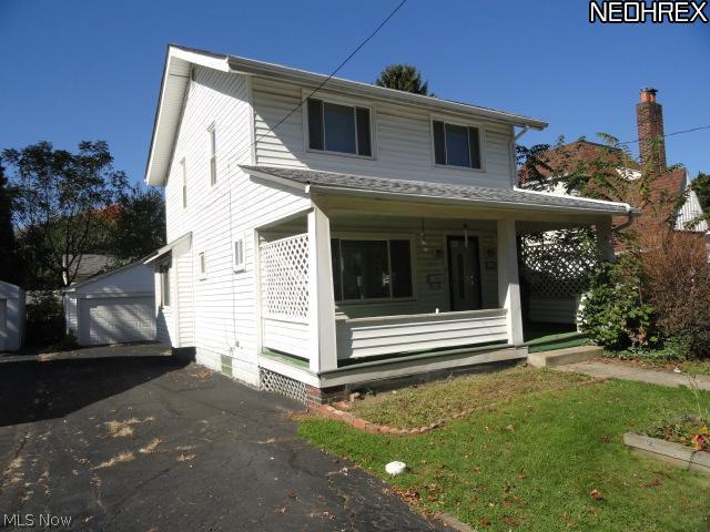 Classic cozy colonial in desireable Falls neighborhood. Large living room and formal dining room, hardwood floors throughout under carpet. New roof and windows in 2010. New water heater, new water line, sewer line and gas lines! 2 car garage!! Come and enjoy all the benefits of living in Cuyahoga Falls!