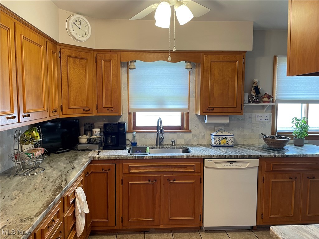 4621 Hilland Road, Cleveland, Ohio image 7