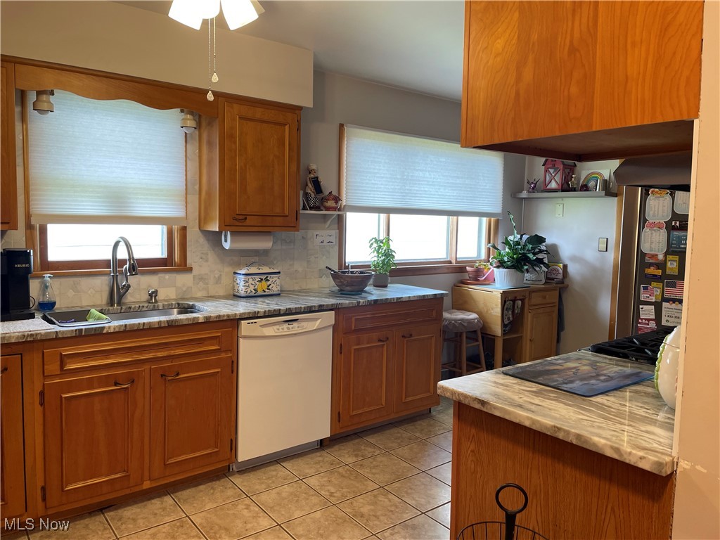 4621 Hilland Road, Cleveland, Ohio image 6