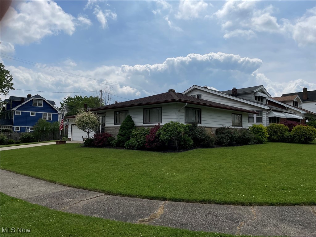 4621 Hilland Road, Cleveland, Ohio image 2