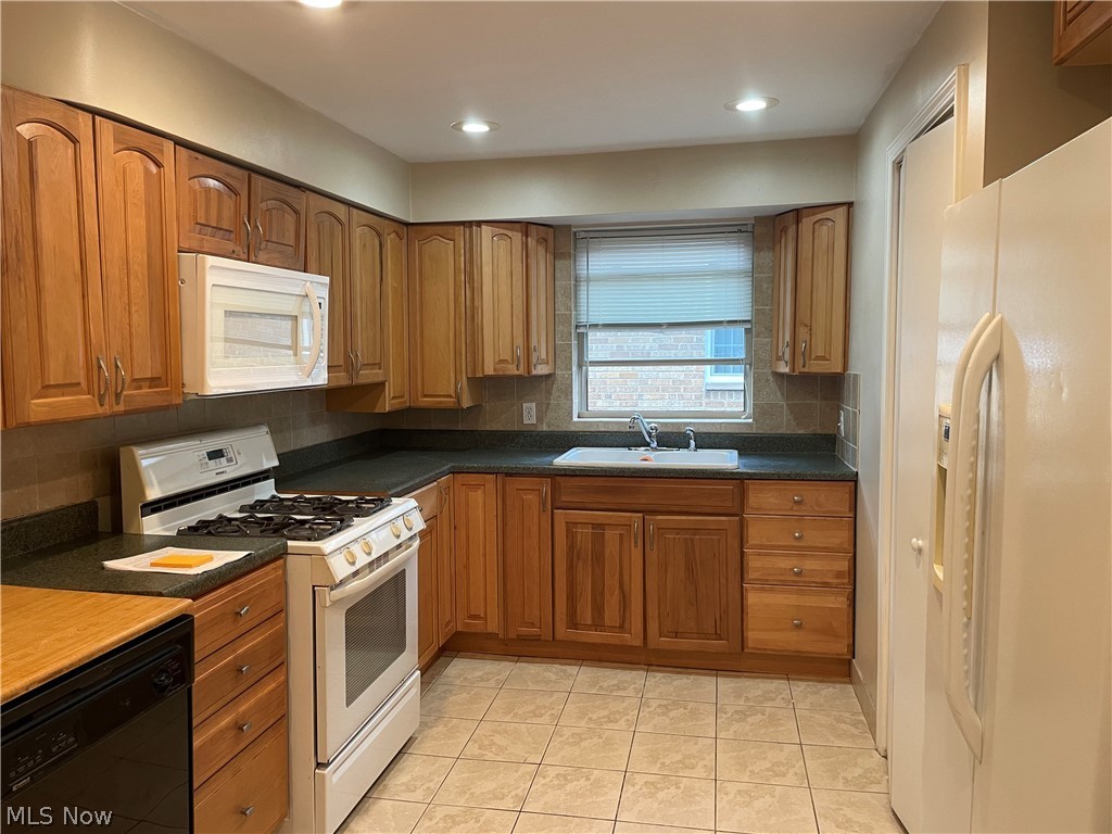 Ridgewood 05 - Residential Income