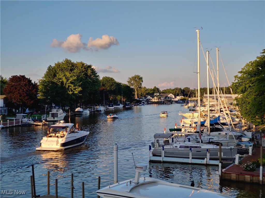 Fishermans Bend Condo - Residential