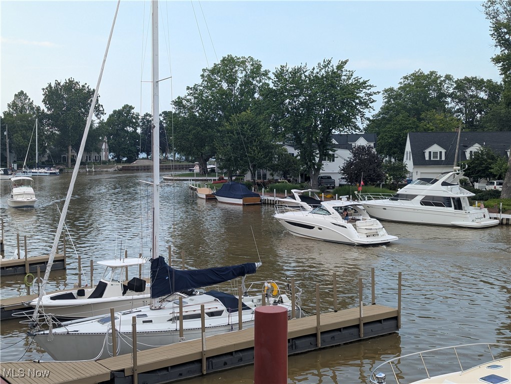 Fishermans Bend Condo - Residential