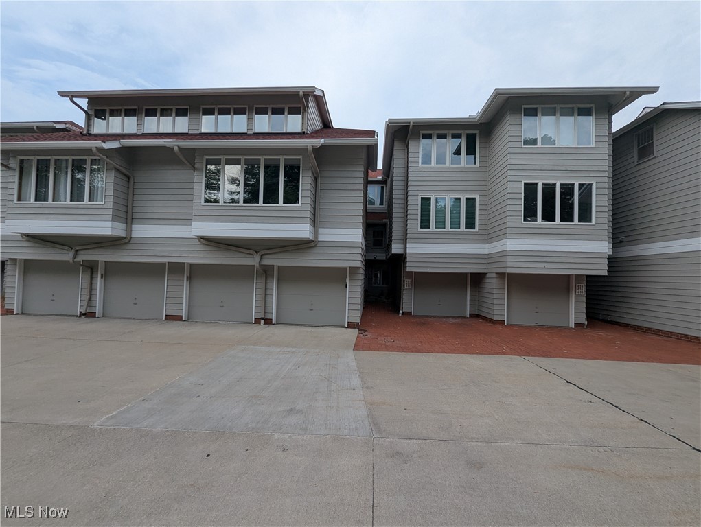 Fishermans Bend Condo - Residential