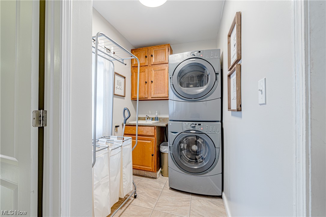 Aintree - Residential