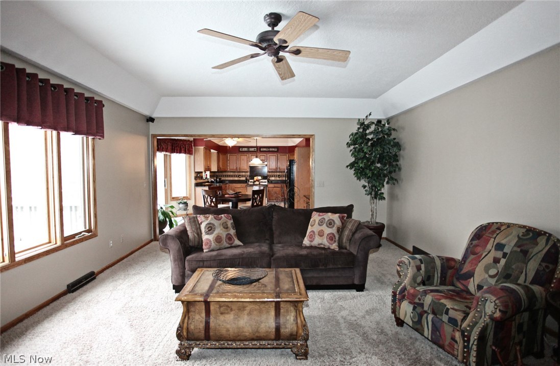 Pinelakes Crossing - Residential