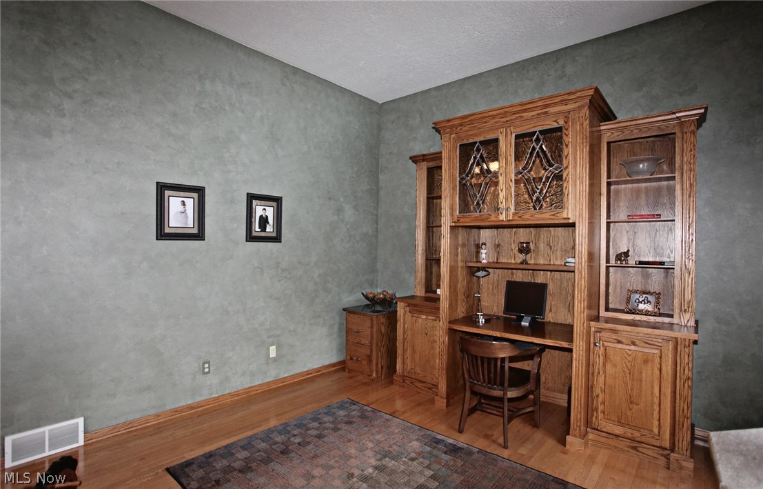 Pinelakes Crossing - Residential