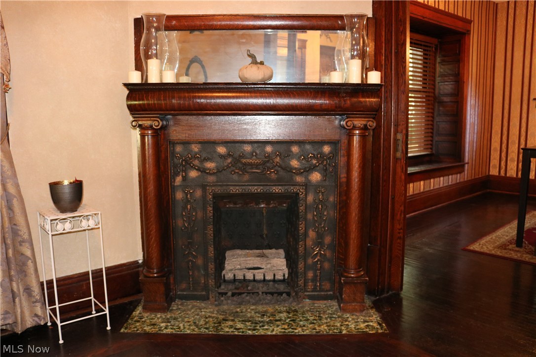 Hall Park - Residential