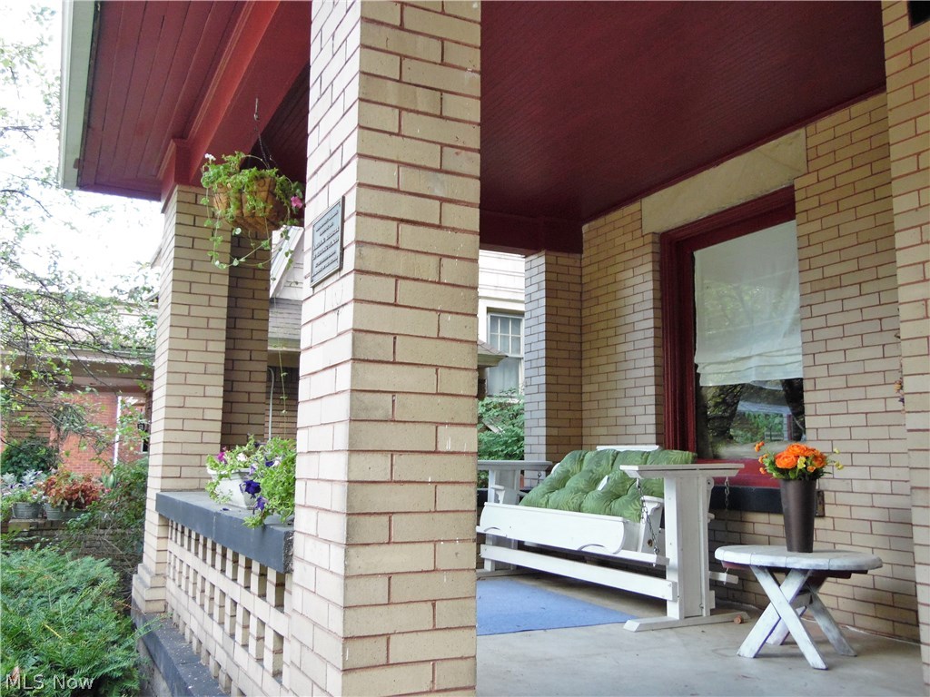 Hall Park - Residential