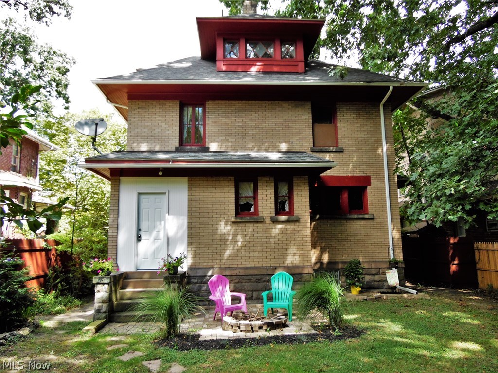 Hall Park - Residential