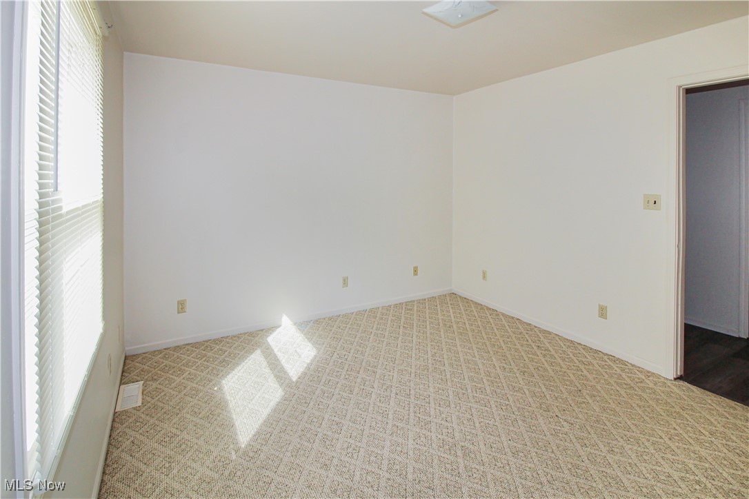 424 Short St, Port Clinton, Ohio image 5