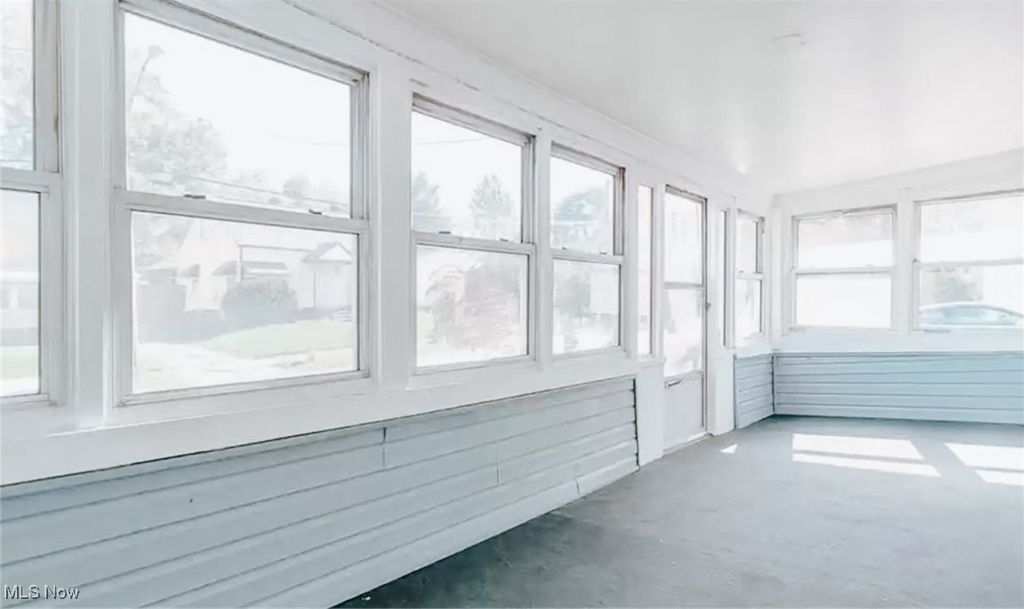 Photo of 810 Mohawk Avenue, Akron, OH 44305 (MLS # 5167820)