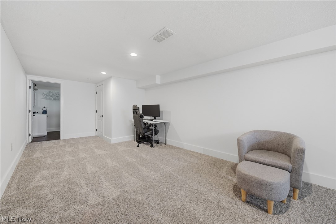 Silver Lake Little Farms - Residential