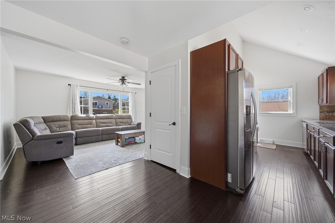 Silver Lake Little Farms - Residential