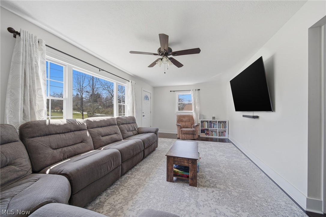 Silver Lake Little Farms - Residential