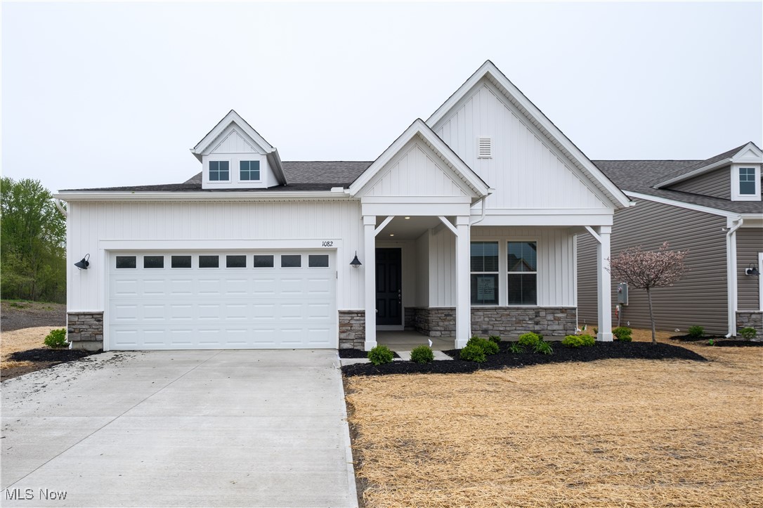 Del Webb Hickory Greens - Residential