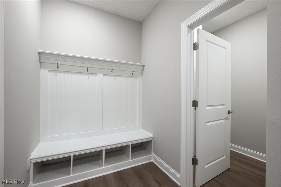 Del Webb Hickory Greens - Residential