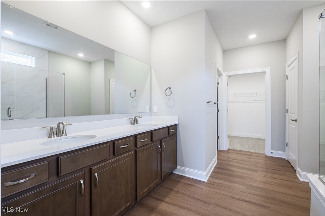 Del Webb Hickory Greens - Residential