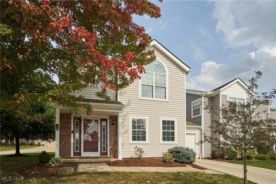 Beautiful Townhouse with open floor plan, lots of windows with natural sunlight, vaulted ceilings, recessed lighting, and 1st floor bedroom with full bath.  Large bedroom upstairs has two walk-in closets.  Many updates include:  quartz countertops in kitchen with ceramic backsplash 2021, stainless appliances replaced 2021 with water line installed to refrigerator, luxury vinyl flooring throughout 1st floor, neutral colors, updated bathrooms, roof -vinyl siding-gutters replaced 2025, HVAC replaced 2022.  End unit located in desirable Huntsford Farms community offering low maintenance and many amenities.  Additional parking located in cul-de-sac just outside unit.  Priced to sell!