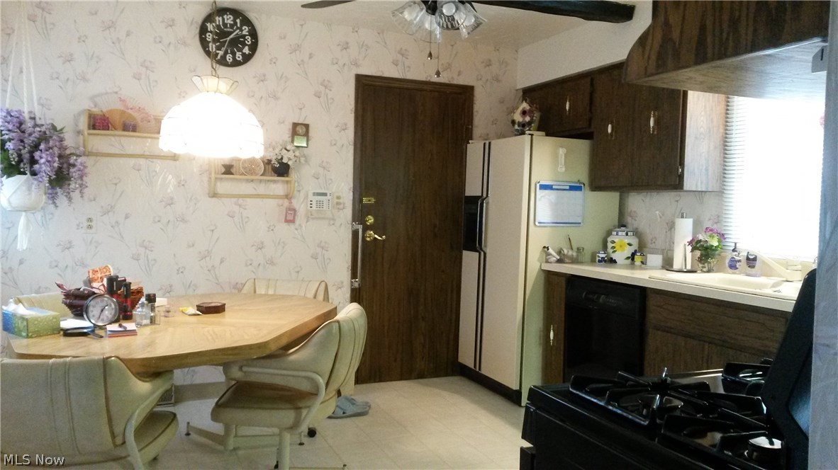 Rolling Rdg 04 - Residential