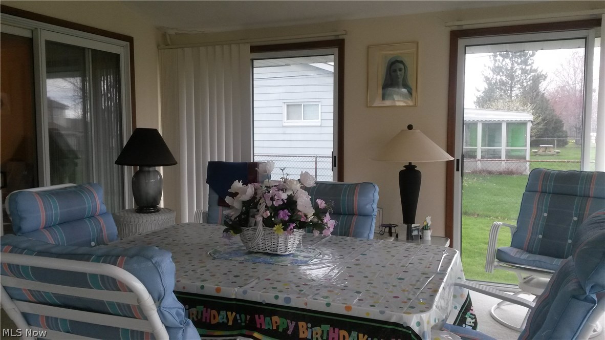 Rolling Rdg 04 - Residential