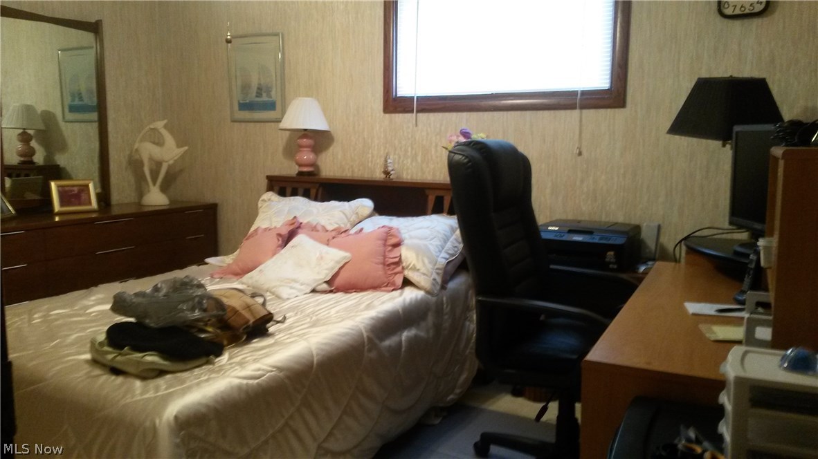 Rolling Rdg 04 - Residential