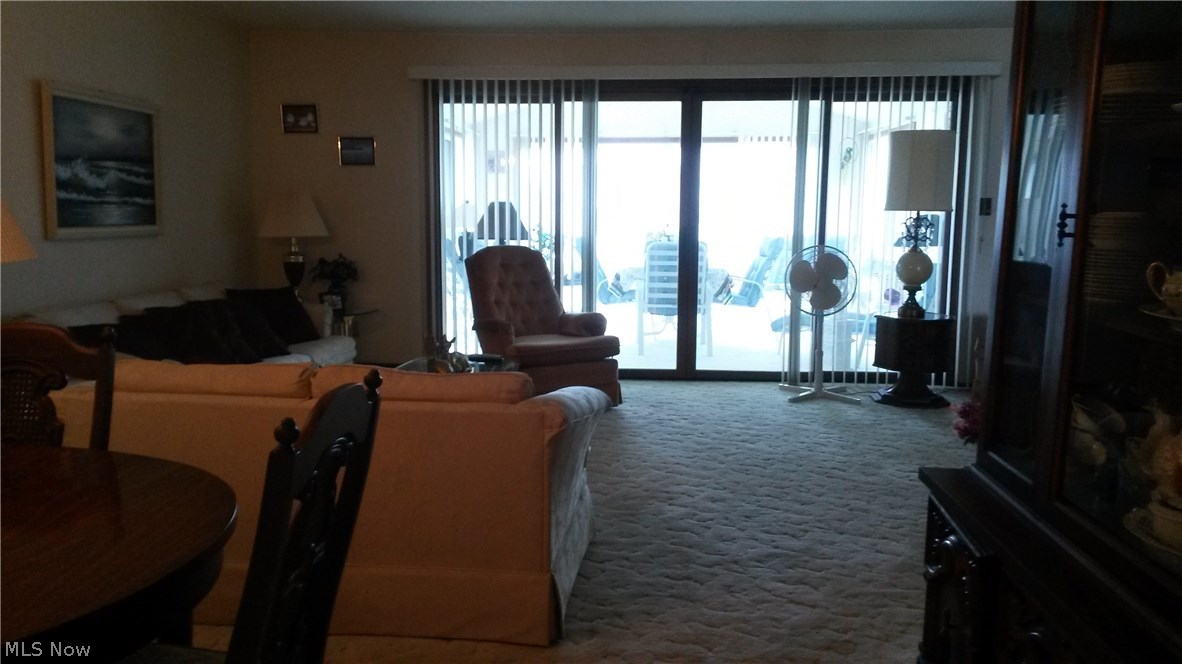 Rolling Rdg 04 - Residential