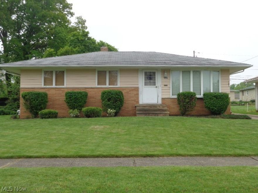 Clean Ranch On A Quiet Street!! 2 Car Garage!! Enclosed Patio!! All The Appliances Including Washer And Dryer Stay!! Hardwood Floors!! Finished Rec Rm In The Basement!! Shower Stall In Bsmnt!! Dining Rm And Eat In Kitchen!!