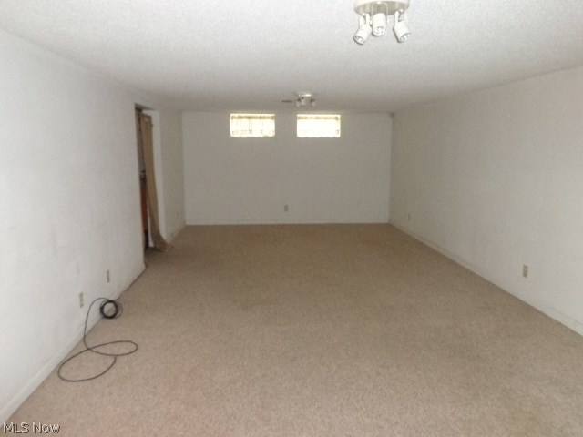 Seven Hills Prop Inc 02 - Residential