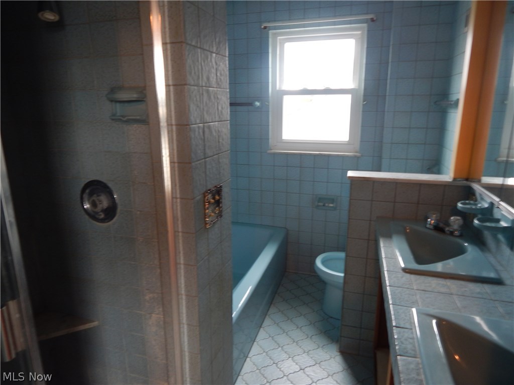 West Falls - Residential