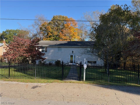 Photo of 77 Norman Drive, Bloomingdale, OH 43910 (MLS # 5234184)