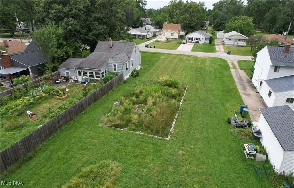 34262 Beach Park Avenue, Eastlake, Ohio image 2