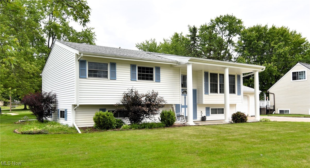 2453 Sherwin Drive