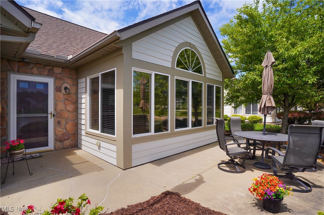683 Crossings Circle, Tallmadge, Ohio image 5