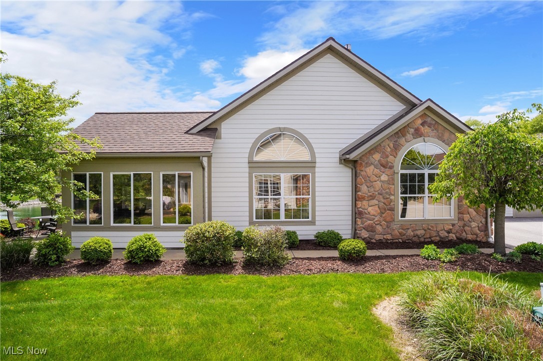 683 Crossings Circle, Tallmadge, Ohio image 3