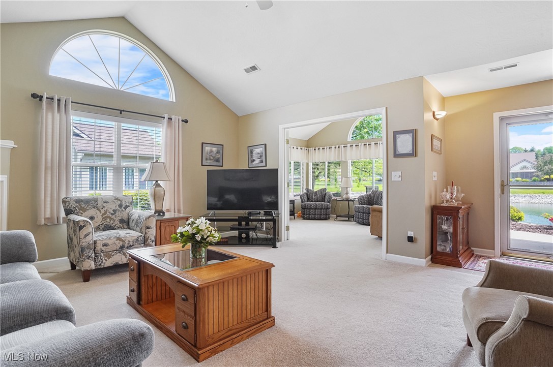 683 Crossings Circle, Tallmadge, Ohio image 10