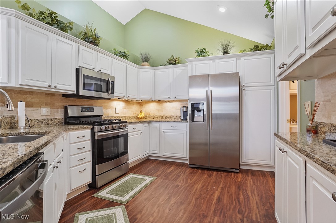 683 Crossings Circle, Tallmadge, Ohio image 18