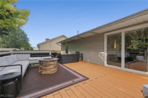 Tiny photo for 2008 Springfield Lake Boulevard, Akron, OH 44312 (MLS # 5239960)