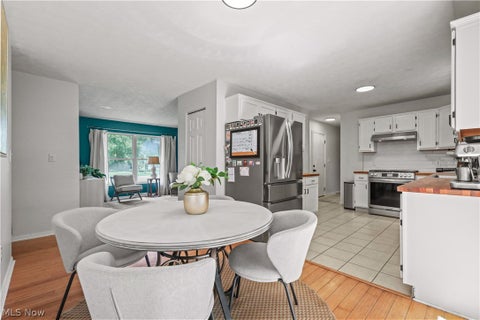 Tiny photo for 2008 Springfield Lake Boulevard, Akron, OH 44312 (MLS # 5239960)