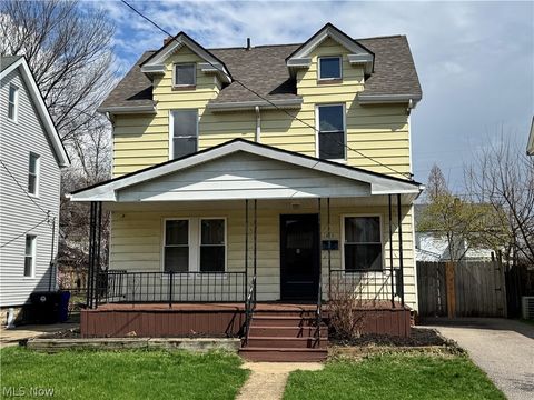Homes For Sale - 3059 W 111th Street<br/> Cleveland, OH 44111