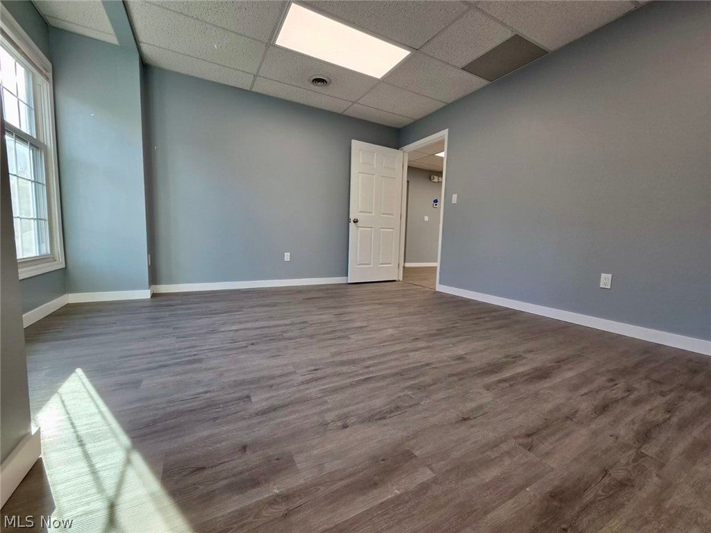 4466 Darrow Road 7