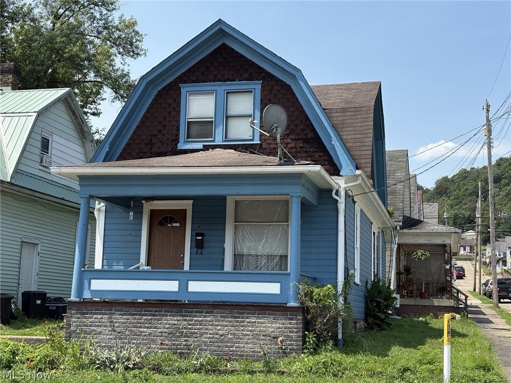 121 N 6th Street