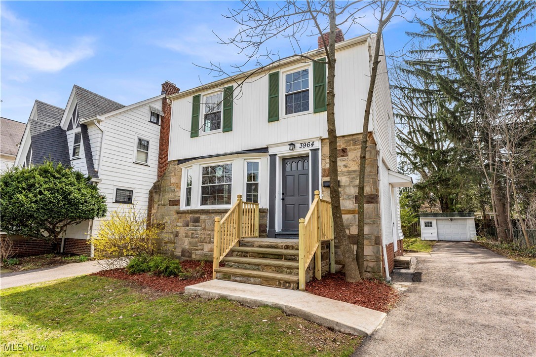 3964 Navahoe Road, Cleveland Heights, Ohio image 2
