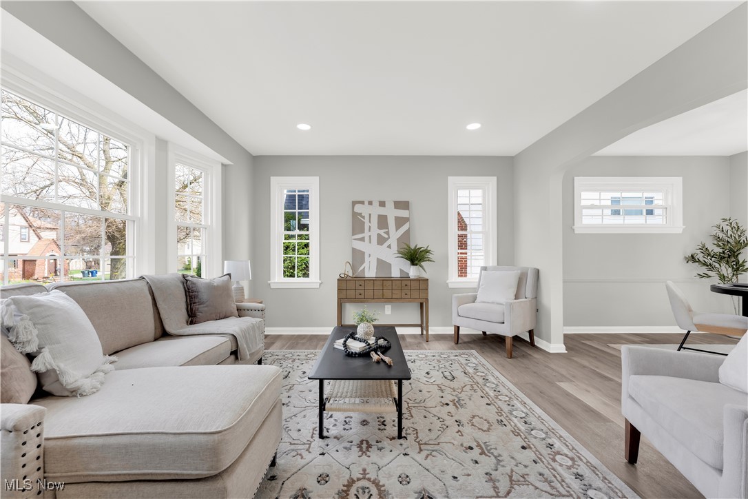 3964 Navahoe Road, Cleveland Heights, Ohio image 9