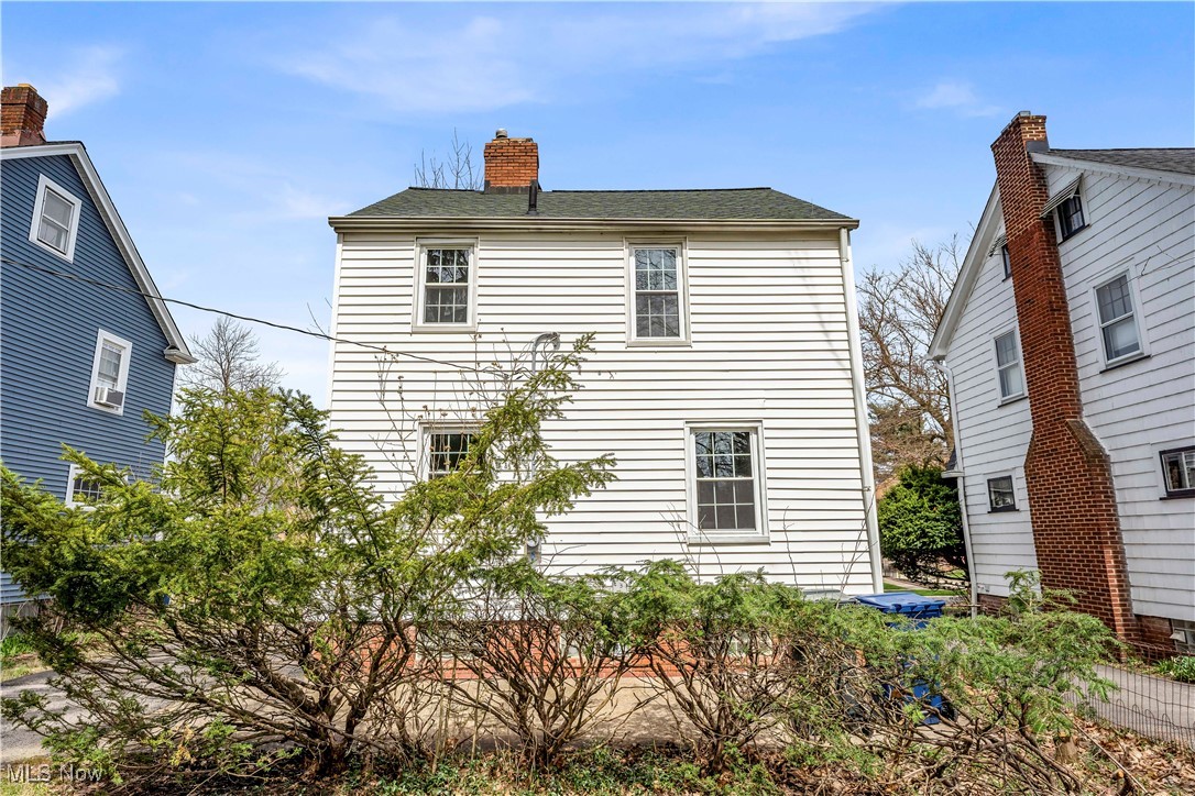 3964 Navahoe Road, Cleveland Heights, Ohio image 4