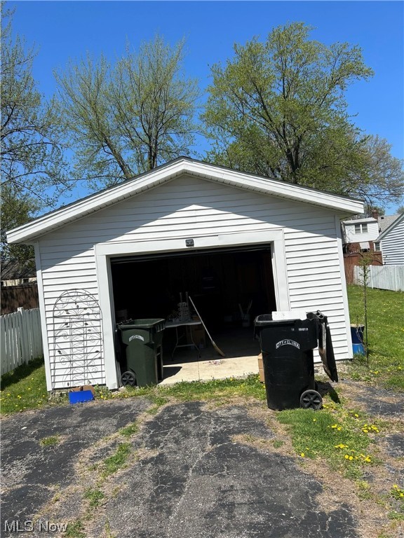 East Broad Street Heights - Residential